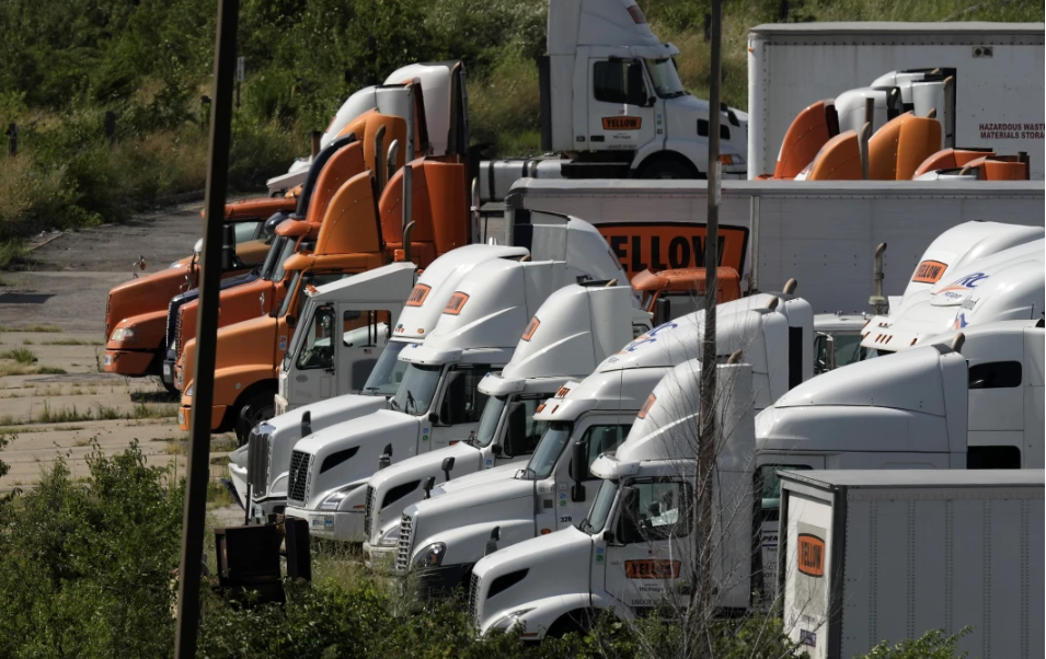 Business, Yellow Corporation, Trucking, Bankruptcy