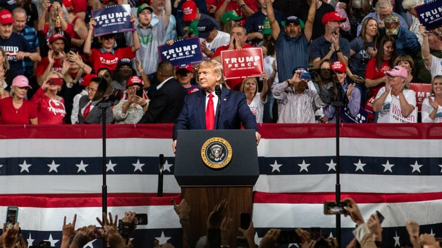 Donald Trump Media Bias, Media Watch, Bloomberg, Trump Campaign